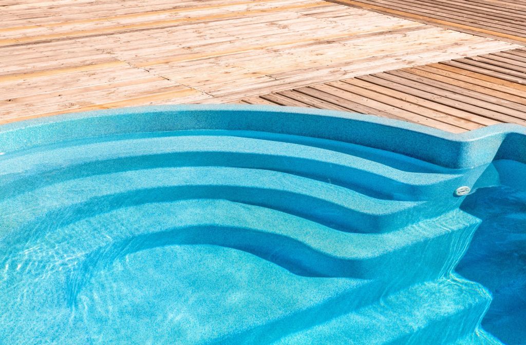 What to Know About Fiberglass Pool Installation in&nbsp;Louisiana